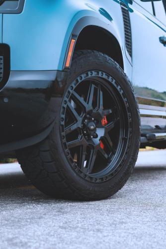 Mantra Wheels for Land Rover Defender Blue Seamak 22″ Gloss Black