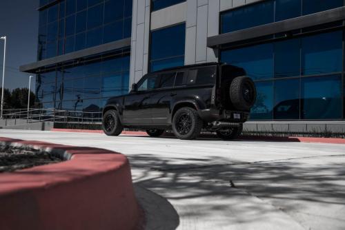 Mantra Wheels for Land Rover Defender Black Seamak 20″ Gloss Black