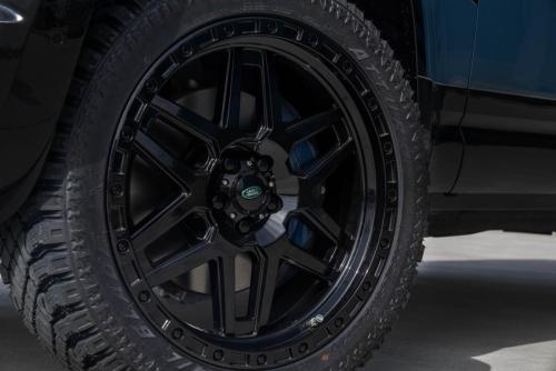 Mantra Wheels for Land Rover Defender Blue Seamak 22″ Gloss Black